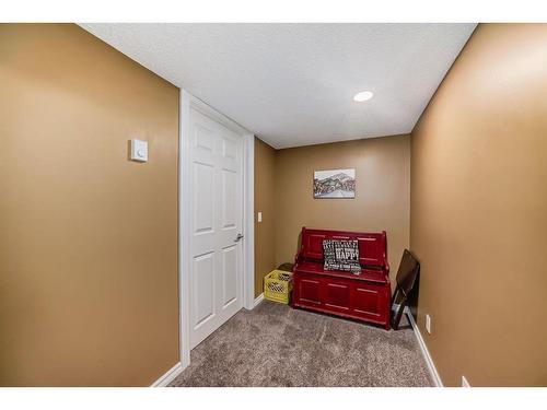 83 Sheep River Heights, Okotoks, AB - Indoor