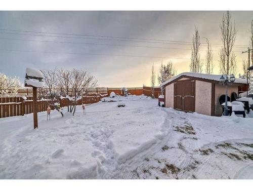 83 Sheep River Heights, Okotoks, AB - Outdoor