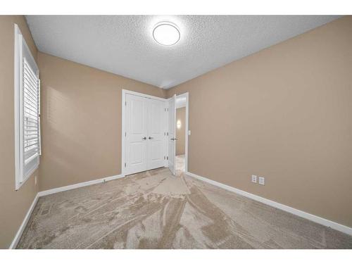 144 Mahogany Terrace Se, Calgary, AB - Indoor Photo Showing Other Room