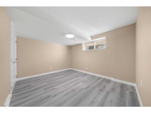 144 Mahogany Terrace Se, Calgary, AB - Indoor Photo Showing Other Room