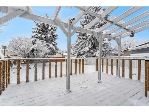 59 Falton Way Ne, Calgary, AB - Outdoor