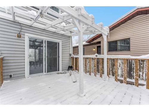 59 Falton Way Ne, Calgary, AB - Outdoor