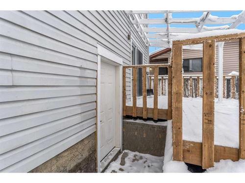 59 Falton Way Ne, Calgary, AB - Outdoor