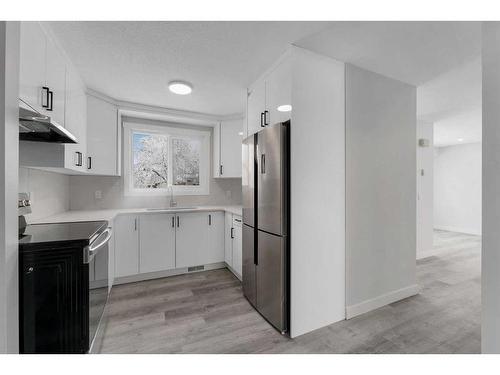 59 Falton Way Ne, Calgary, AB - Indoor Photo Showing Kitchen