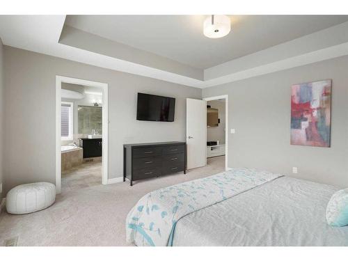 373 Nolan Hill Boulevard Nw, Calgary, AB - Indoor Photo Showing Bedroom