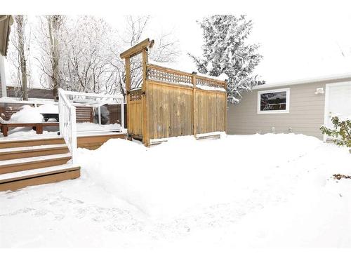 4417 Quentin Court Sw, Calgary, AB - Outdoor