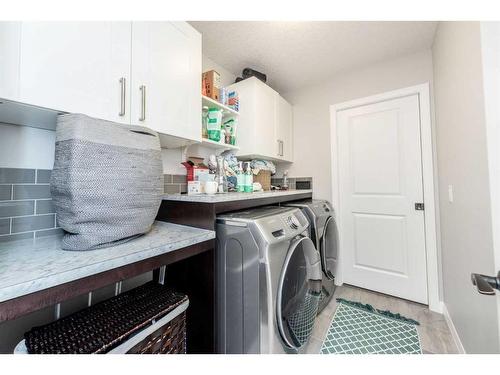 39 Legacy Glen Terrace Se, Calgary, AB - Indoor Photo Showing Laundry Room