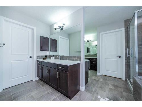 39 Legacy Glen Terrace Se, Calgary, AB - Indoor Photo Showing Bathroom