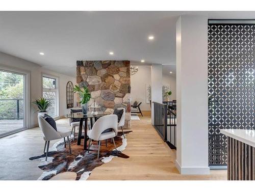 20 Varbay Place Nw, Calgary, AB - Indoor Photo Showing Dining Room