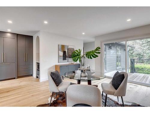 20 Varbay Place Nw, Calgary, AB - Indoor Photo Showing Dining Room