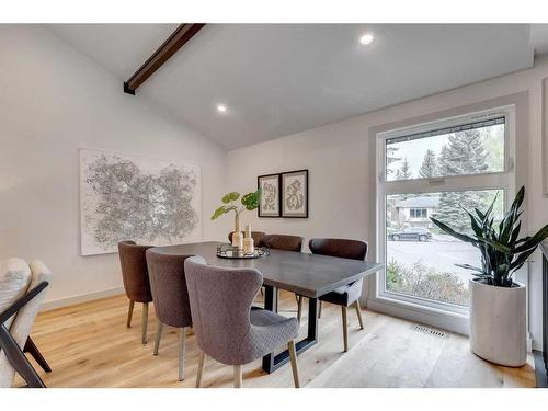 20 Varbay Place Nw, Calgary, AB - Indoor Photo Showing Dining Room