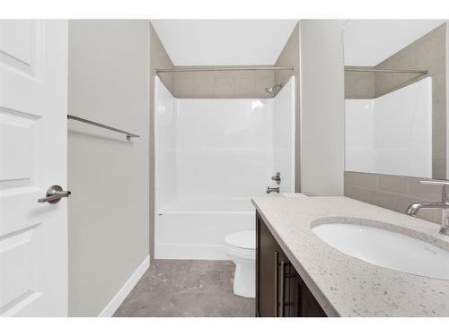 282 Homestead Terrace Ne, Calgary, AB - Indoor Photo Showing Bathroom