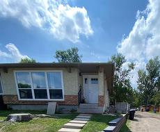 5 Sunhurst Crescent SE Calgary, AB T2X 1T5