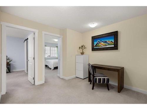 173 Rockyspring Grove Nw, Calgary, AB - Indoor