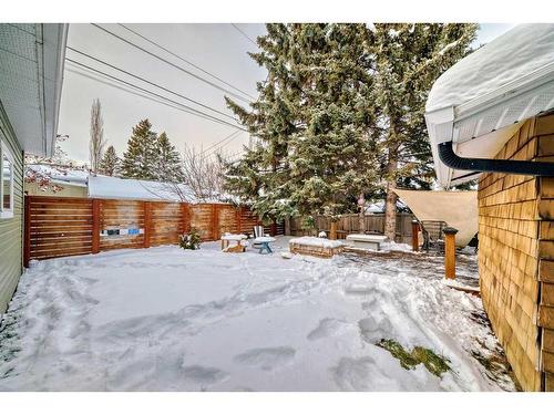 103 Waterloo Drive Sw, Calgary, AB - Outdoor