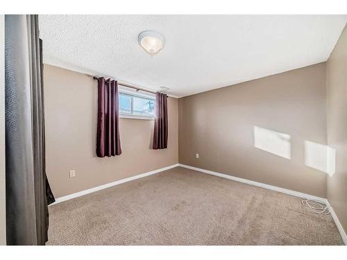 16290 Shawbrooke Drive Sw, Calgary, AB - Indoor Photo Showing Other Room