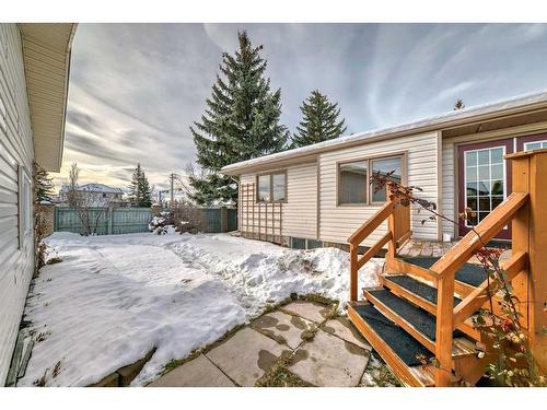 16290 Shawbrooke Drive Sw, Calgary, AB - Outdoor With Exterior