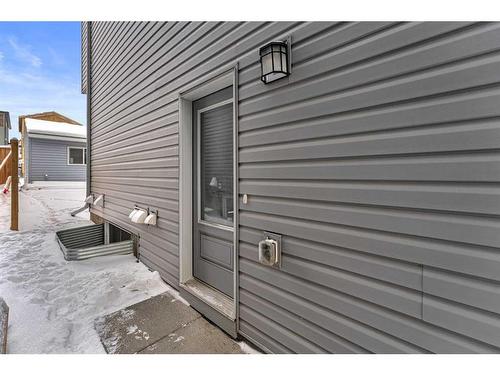 73 Herron Mews Ne, Calgary, AB - Outdoor With Exterior