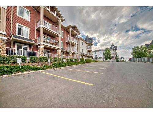 9118-70 Panamount Drive Nw, Calgary, AB - Outdoor With Balcony With Facade