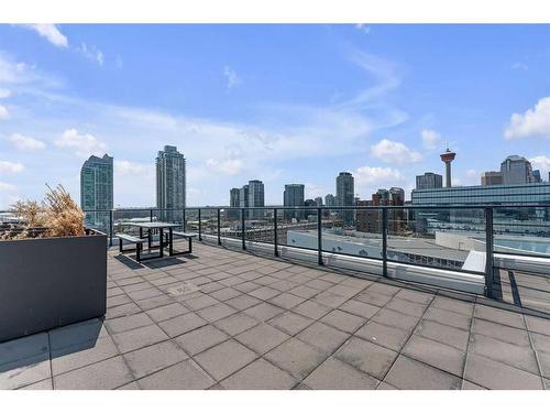 212-450 8 Avenue Se, Calgary, AB - Outdoor With View