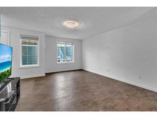 107 Auburn Bay Street Se, Calgary, AB - Indoor Photo Showing Other Room