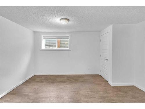 107 Auburn Bay Street Se, Calgary, AB - Indoor Photo Showing Other Room