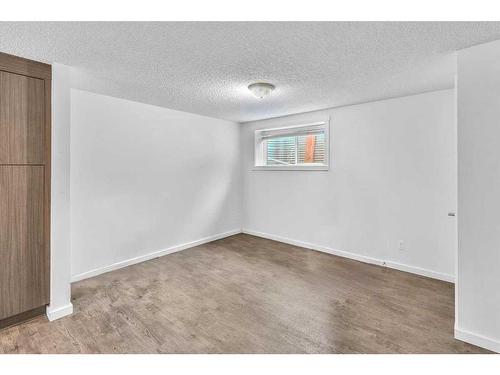 107 Auburn Bay Street Se, Calgary, AB - Indoor Photo Showing Other Room