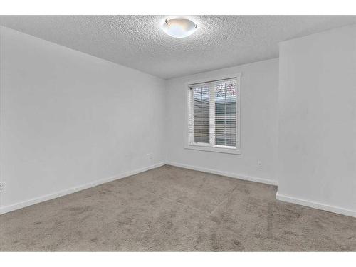 107 Auburn Bay Street Se, Calgary, AB - Indoor Photo Showing Other Room