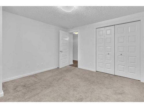 107 Auburn Bay Street Se, Calgary, AB - Indoor Photo Showing Other Room