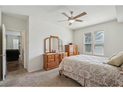 501-39 Hidden Creek Place Nw, Calgary, AB - Indoor Photo Showing Bedroom