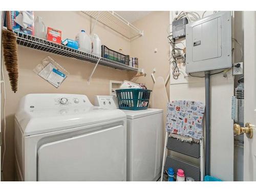 501-39 Hidden Creek Place Nw, Calgary, AB - Indoor Photo Showing Laundry Room