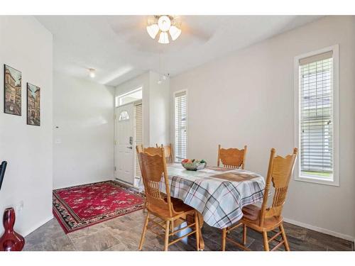 501-39 Hidden Creek Place Nw, Calgary, AB - Indoor Photo Showing Dining Room