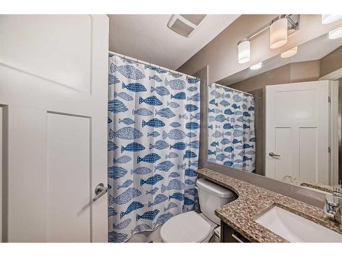 204 Evanston Manor Nw, Calgary, AB - Indoor Photo Showing Bathroom