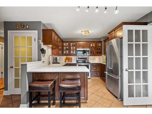 1818 12 Avenue Nw, Calgary, AB - Indoor Photo Showing Kitchen With Stainless Steel Kitchen