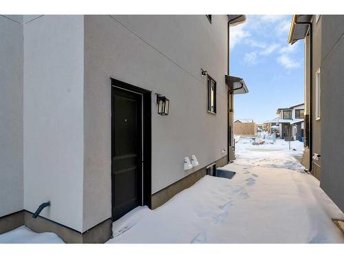 219 Kinniburgh Loop, Chestermere, AB - 