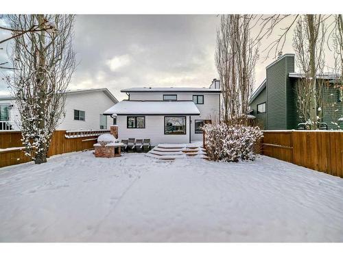 228 Riverglen Drive Se, Calgary, AB - Outdoor