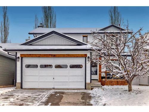 228 Riverglen Drive Se, Calgary, AB - Outdoor