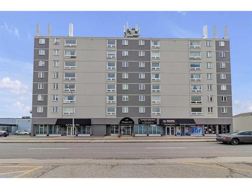 801-314 14 Street Nw, Calgary, AB - Outdoor