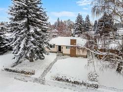 146 Winston Drive SW Calgary, AB T3C 2P9