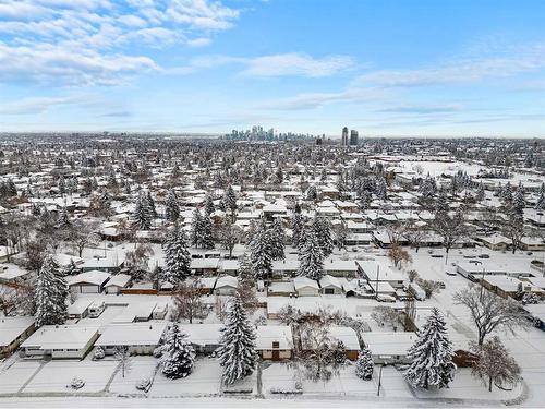 146 Winston Drive Sw, Calgary, AB - Outdoor With View