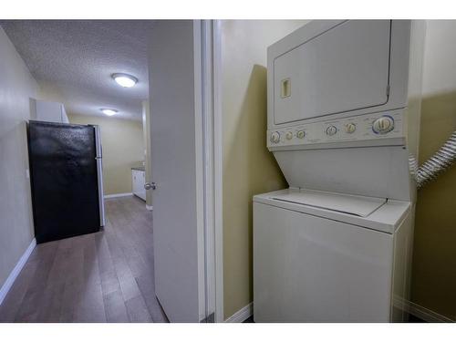 303-317 14 Avenue Sw, Calgary, AB - Indoor Photo Showing Laundry Room