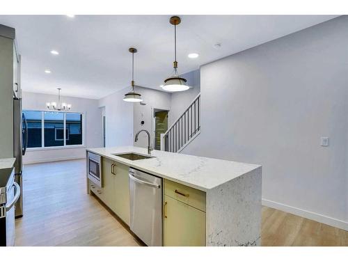 195 Lewiston Drive Ne, Calgary, AB - Indoor Photo Showing Kitchen With Upgraded Kitchen