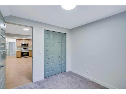 195 Lewiston Drive Ne, Calgary, AB - Indoor Photo Showing Other Room