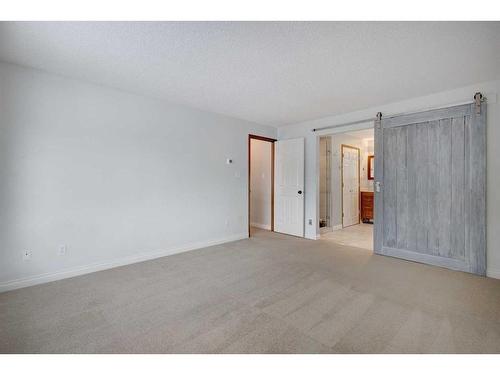 56 Deercrest Way Se, Calgary, AB - Indoor Photo Showing Other Room