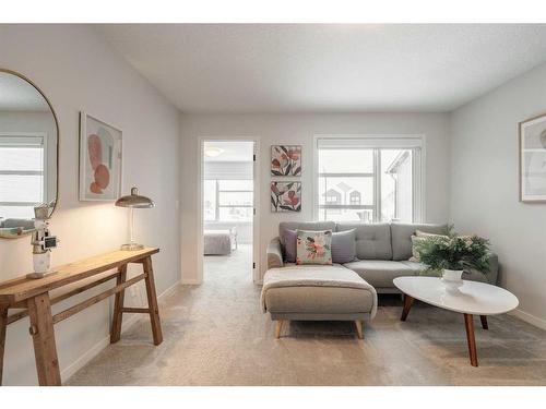 154 Cranbrook Cove, Calgary, AB - Indoor Photo Showing Living Room