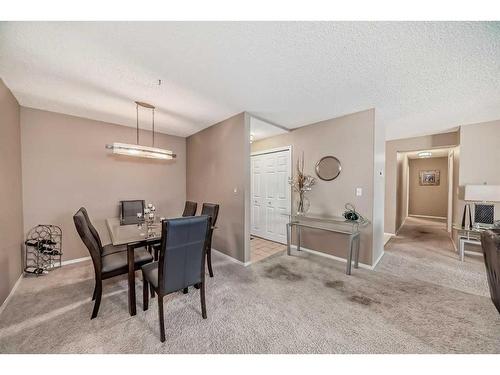 217-2425 90 Avenue Sw, Calgary, AB - Indoor