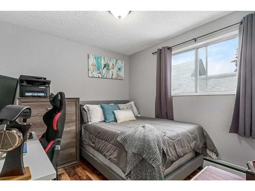 6-1032 1 Avenue Nw, Calgary, AB - Indoor Photo Showing Bedroom