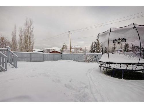 138 Riverglen Drive Se, Calgary, AB - Outdoor