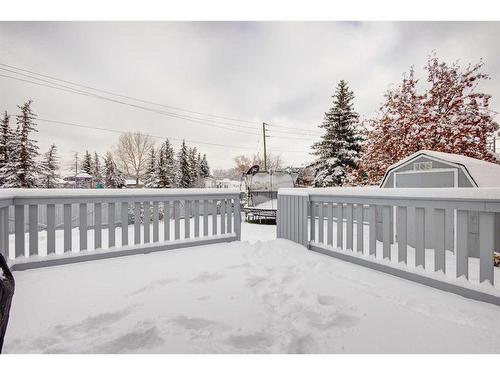 138 Riverglen Drive Se, Calgary, AB - Outdoor