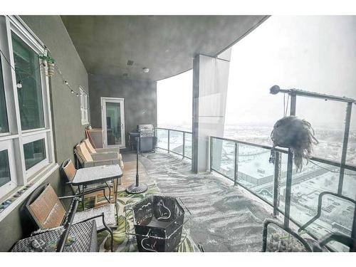 3305-210 15 Avenue Se, Calgary, AB - Outdoor With Balcony With Exterior